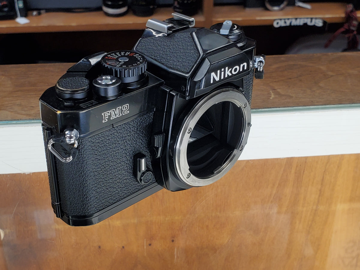 Appareil argentique reflex Nikon FM & Nikon Lens Serie E 35mm