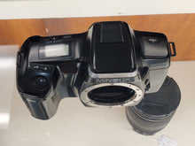 Load image into Gallery viewer, Minolta maxxum 5000i Autofocus SLR Film Camera, CLA, Light Seals, Canada - Paramount Camera &amp; Repair