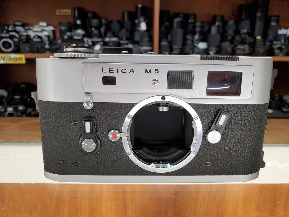 Leica M5, Near MINT w/case, Silver, CLA'd, Rangefiner