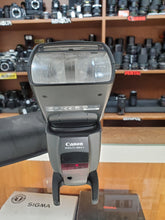 Load image into Gallery viewer, Canon 580EX II Speedlite Flash - Excellent Condition 9/10 - Canada - Paramount Camera & Repair
