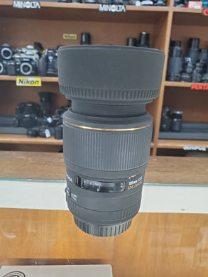 Sigma 105mm F2.8 EX DG Macro Lens - Full Frame-for Canon - Condition 10/10 - Paramount Camera & Repair