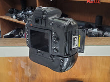 Load image into Gallery viewer, Nikon D750, Full Frame DSLR, 24.3MP, WiFi, 6.5FPS, HD Video, 9/10, Canada - Paramount Camera & Repair