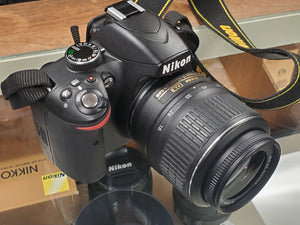 Cámara Nikon D3200 con lents 18-55mm DSLR kits