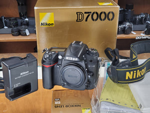 Nikon D7000 16.2MP DSLR, 1080P Video, 6FPS,  - Canada - Warranty - Paramount Camera & Repair