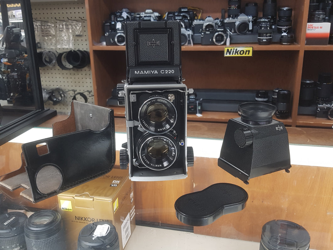 Mamiya C220 TLR camera w/ 80mm 2.8 Lens, Complete CLA, Almost MINT - Paramount Camera & Repair