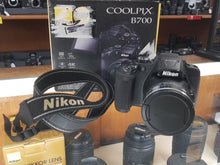 Load image into Gallery viewer, Nikon Coolpix B700, 20MP, 1080P Video, WiFi, Bluetooth - Canada