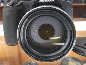 Nikon Coolpix B700, 20MP, 1080P Video, WiFi, Bluetooth - Canada