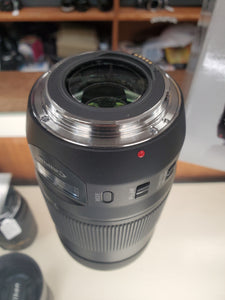 EF 70-300mm f/4-5.6 IS II USM telephoto - Used Condition 10/10