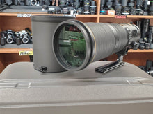 Load image into Gallery viewer, Nikon 500mm f/4E FL ED VR Super Telephoto, 9.9/10 Condition, Canada