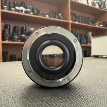 Load image into Gallery viewer, Yashica ML 50mm f/2 (Contax/Yashica Mount) — Excellent Condition
