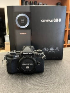 Olympus OM-D E-M5 Mark II camera - Near Mint Condition