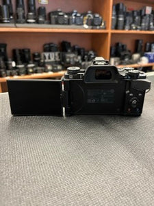 Olympus OM-D E-M5 Mark II camera - Near Mint Condition