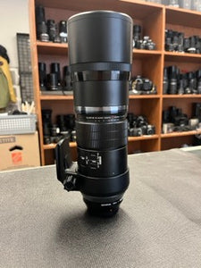 Olympus Pro ED 300mm f/4.0 IS PRO Lens – Near Mint Condition