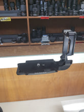 Load image into Gallery viewer, RRS Really Right Stuff B5DS-L Set L-Plate for Canon 5DS &amp; 5DS R #G980 - Excellent Condition