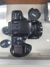 Load image into Gallery viewer, Minolta Maxxum 400si Film Camera AF 50mm F1.7 Lens