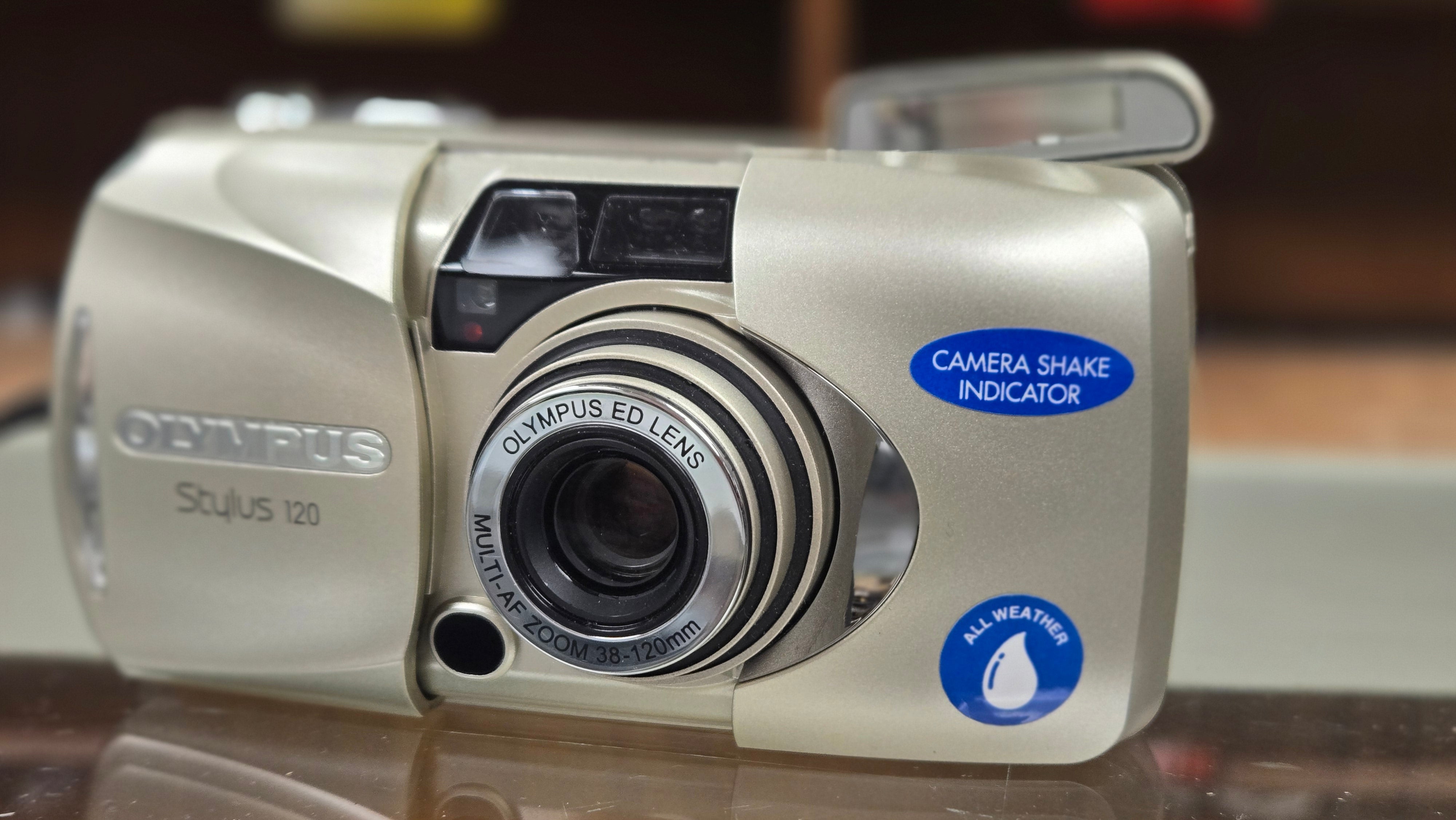 Olympus 120 mju III Stylus NEW Condition w/remote Point & Shoot Film Camera