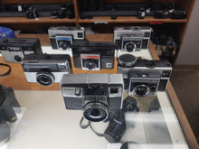 Load image into Gallery viewer, 15 Vintage Cameras