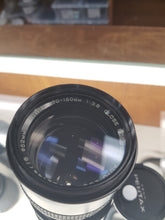 Load image into Gallery viewer, Vivitar 70-150mm f/3.8 Auto Zoom Close Focusing Auto Lens for Pentax K Mount - Excellent Condition