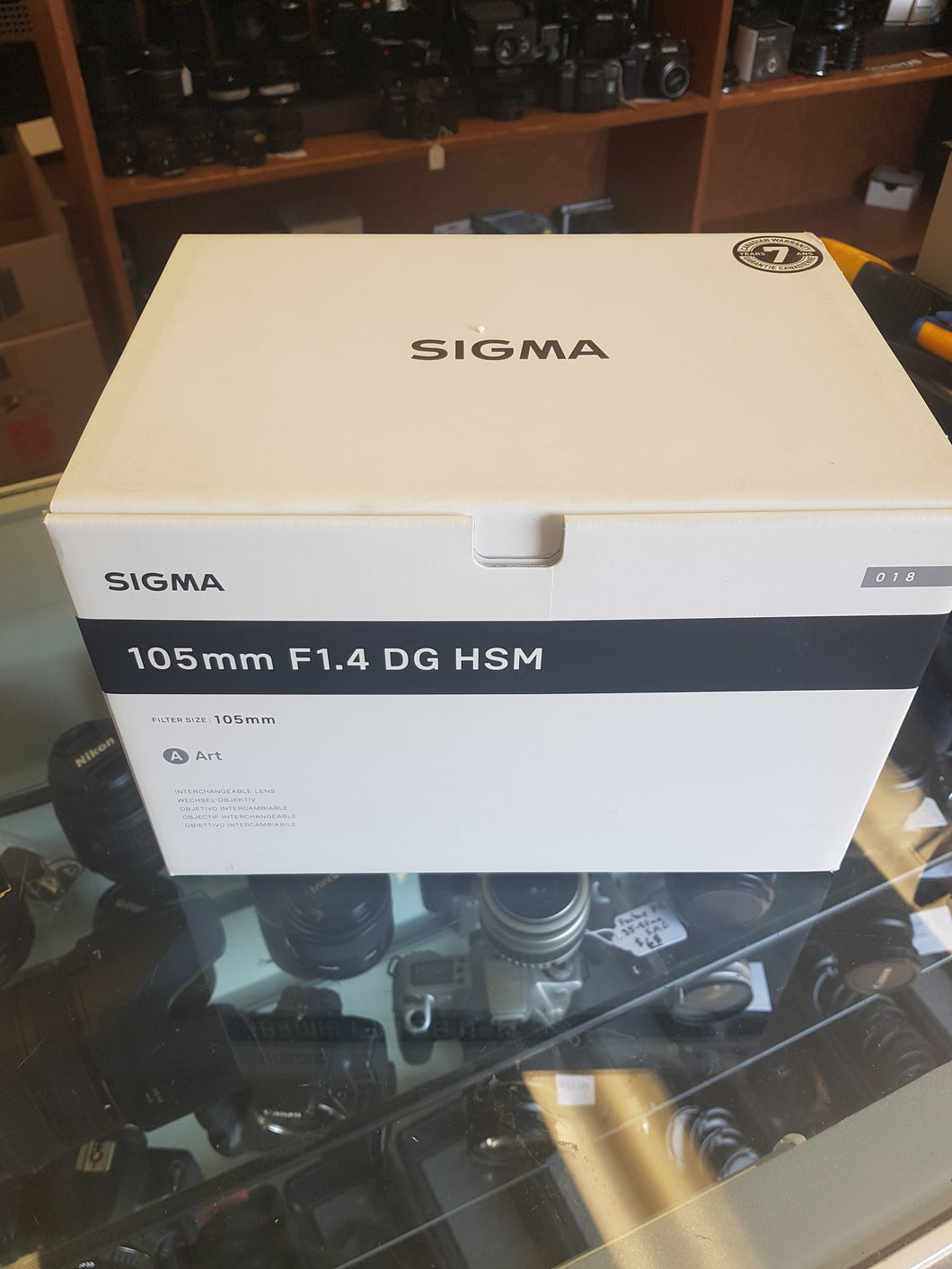 BOX ONLY Sigma 105mm F1.4 DG