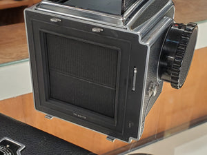 MINT Hasselblad 500 C w/Carl Zeiss 80mm 2.8 Lens, Film back, Fresh CLA - Paramount Camera & Repair