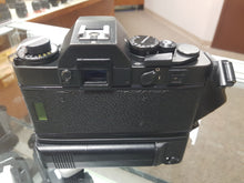 Load image into Gallery viewer, Leica R3 MOT Electric with Leica 50mm F2 lens, CLA&#39;d, Tested and Warrantied - Paramount Camera &amp; Repair