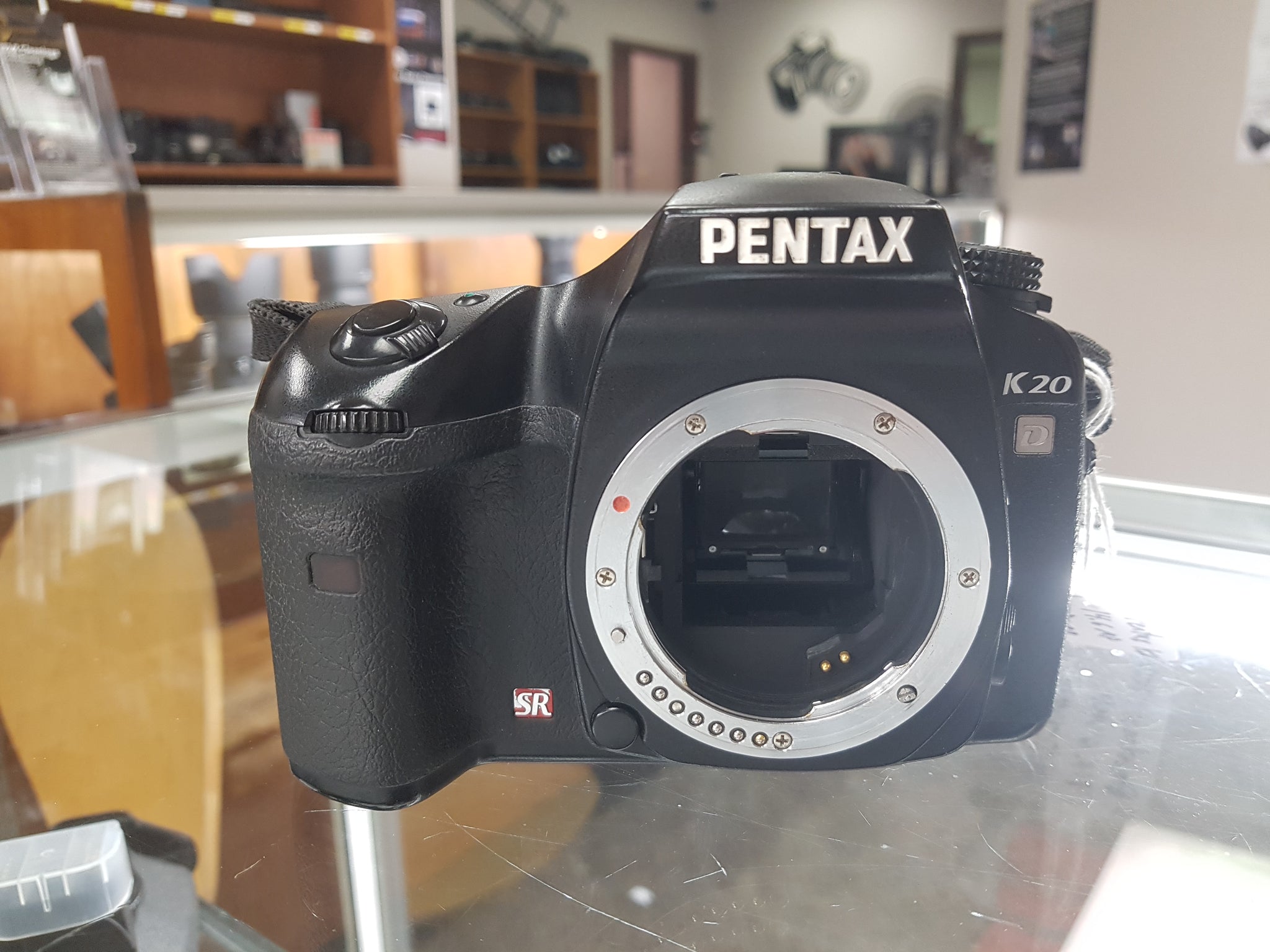 Pentax K20 D DSLR 14.6MP Digital Camera, Cleaned, Inspected and 90