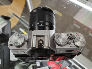 Fujifilm X-T10 16MP, 8 FPS, 3" Tilt Screen, Digital Camera- Used Condition 9/10 - Paramount Camera & Repair
