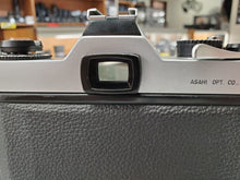 Load image into Gallery viewer, Asahi Pentax Spotmatic F, w/ Takumar 55mm 1.8 lens, Both Professionally CLA&#39;d, Canada - Paramount Camera &amp; Repair