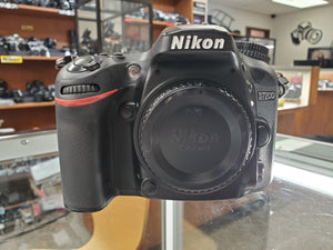 Infrared Nikon D7200 24.2MP DSLR Converted to IR Full Spectrum - Used Condition 9.5/10 - Paramount Camera & Repair
