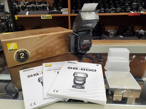 Nikon SB-800 Speedlite Flash Unit with Accessories and Booter - Paramount Camera & Repair