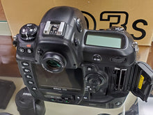 Load image into Gallery viewer, Nikon D3S, Professional Full Frame DSLR, 12.1MP, 9FPS with Battery &amp; Charger, Used Condition 9.8/10 - Paramount Camera &amp; Repair