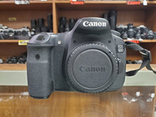 Load image into Gallery viewer, Like New Canon EOS 60D DSLR 18MP, 1080p Video, Tilt Screen - Used Condition: 9.9/10 - Paramount Camera &amp; Repair