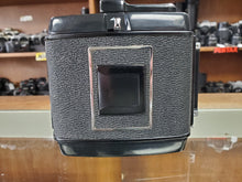 Load image into Gallery viewer, Mamiya RB67 Pro S SD 6x4.5 645 Film Back, CLA&#39;d, New Light Seals, Canada - Paramount Camera &amp; Repair