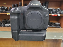 Load image into Gallery viewer, Canon 5D, 12.8MP, 4 batteries, Canon Grip, 3 Months Warranty, Used Condition: 9.5/10 - Paramount Camera &amp; Repair