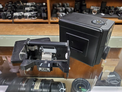 Mamiya 220 Roll Film Back Holder & Slide for 645 Pro TL Super, CLA'd, New Light Seals, Canada - Paramount Camera & Repair