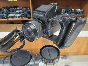 Mamiya 645 1000s w/Grip, Sekor C 80mm F1.9, Metered finder, CLA'd, Light Seals - Paramount Camera & Repair