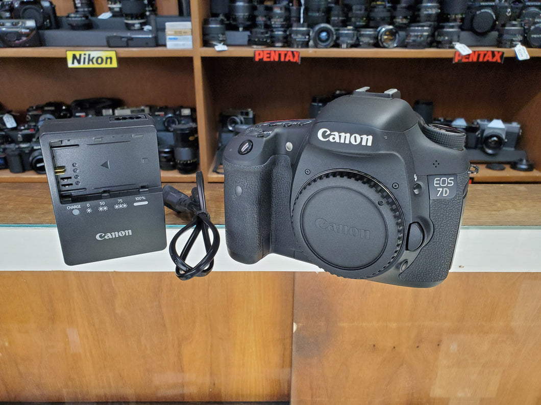 Canon EOS 7D DSLR 18MP, 1080P Camera - Used Condition: 9.8/10 - Paramount Camera & Repair