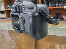 Load image into Gallery viewer, Nikon D50 DSLR, 7000 Actustions, Cleaned, Canada - Paramount Camera &amp; Repair