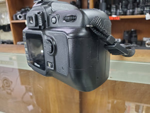 Nikon D50 DSLR, 7000 Actustions, Cleaned, Canada - Paramount Camera & Repair