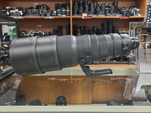 Load image into Gallery viewer, Nikon 400mm F/2.8D ED IF AF-I Super Telephoto, Upgraded Double Hood, Camo Cover - Paramount Camera &amp; Repair