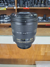 Load image into Gallery viewer, Nikon 18-70mm f/3.5-4.5G ED IF AF-S DX Lens - Used Condition 10/10 - Paramount Camera &amp; Repair