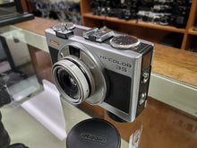 Load image into Gallery viewer, Ricoh Hi-Color 35 w/35mm 2.8 lens, Compact Film Camera, CLA&#39;d, Canada - Paramount Camera &amp; Repair