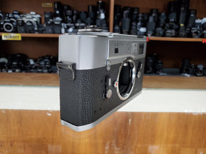 Leica M5, Near MINT w/case, Silver, CLA'd, Rangefiner Calibrated, Warranty, Canada - Paramount Camera & Repair