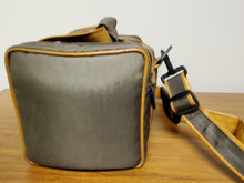 Load image into Gallery viewer, Vintage Vantage Used Film Camera Bag Green Large - Paramount Camera &amp; Repair