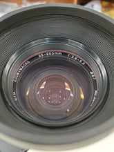 Load image into Gallery viewer, Soligor 35-200mm F3.8-5.3 Zoom Macro Pentax/Ricoh lens, Canada - Paramount Camera &amp; Repair