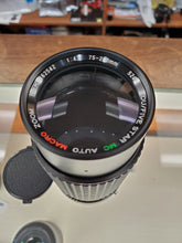 Load image into Gallery viewer, Tou/Five Star MC 75-200mm F4.5, Canon FD mount Telephoto Zoom, Canada - Paramount Camera &amp; Repair