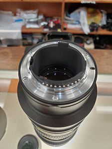 MINT * Nikon AF-S  70-200mm f/2.8G VR IF-ED Lens - Like New - Canada - Paramount Camera & Repair