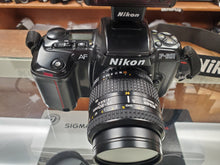 Load image into Gallery viewer, Nikon F-601/N6006,  AF SLR Film Camera w/Nikon 35-80mm lens, flash, Canada - Paramount Camera &amp; Repair