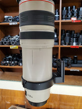 Load image into Gallery viewer, Canon EF 28-300mm f/3.5-5.6L IS USM Lens - Pro Full Frame Telephoto - Used Condition 9/10 - Paramount Camera &amp; Repair