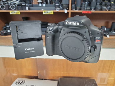 Canon Rebel T2i - 18MP 1080p DSLR, battery, charger, Excellent Condition - Paramount Camera & Repair